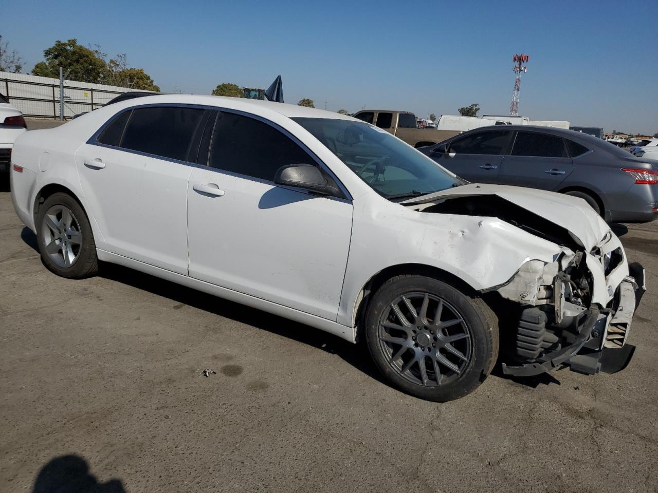 2012 Chevrolet Malibu - Image 4