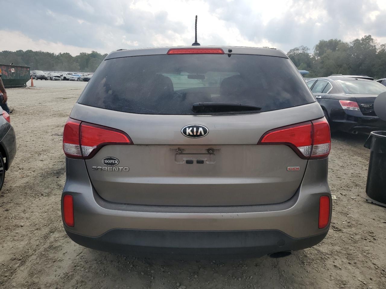 2015 Kia Sorento Lx VIN: 5XYKT3A66FG654704 Lot: 72995104