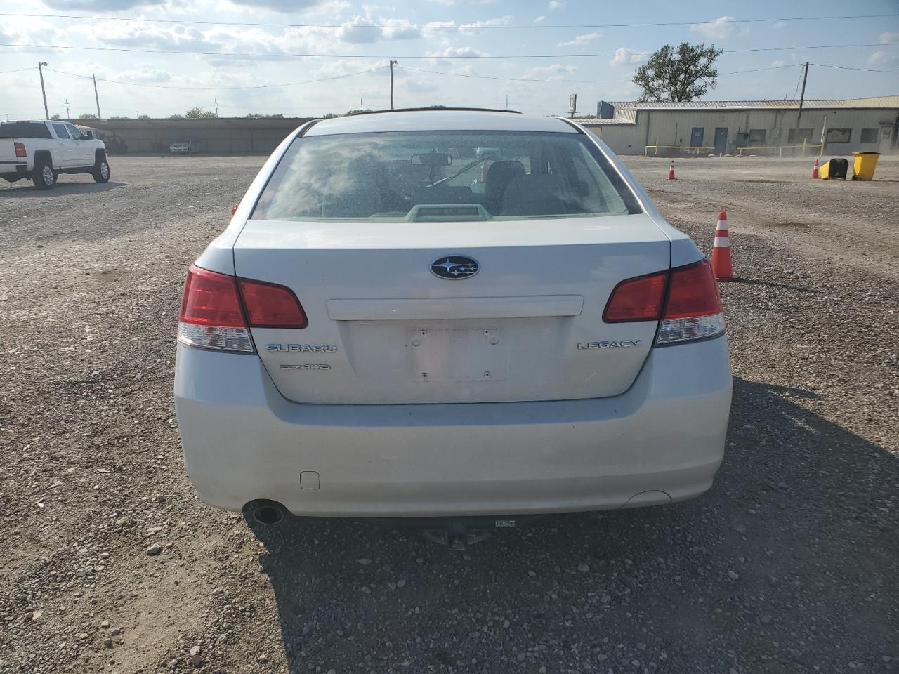 2010 Subaru Legacy 2.5I Limited VIN: 4S3BMCK63A3229787 Lot: 72010204