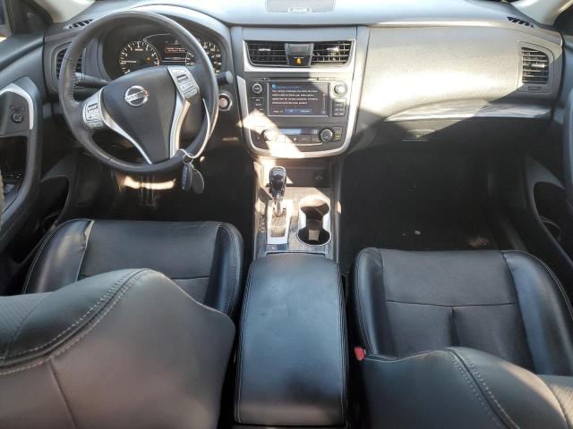  NISSAN ALTIMA 2016 Czerwony