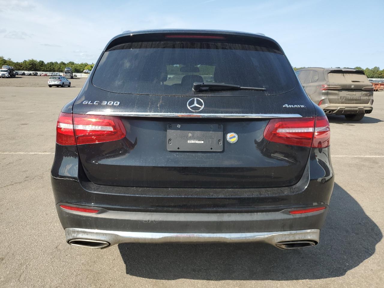 WDC0G4KB2JV095189 2018 Mercedes-Benz Glc 300 4Matic