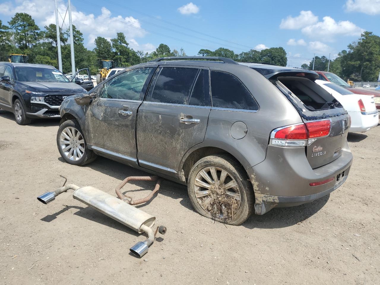 2012 Lincoln MKX - Image 2