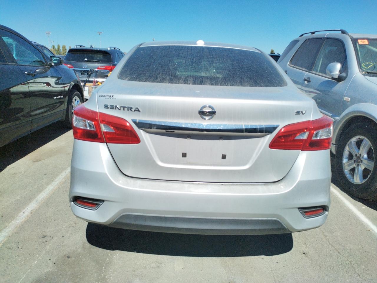 3N1AB7AP8JL608343 2018 Nissan Sentra S