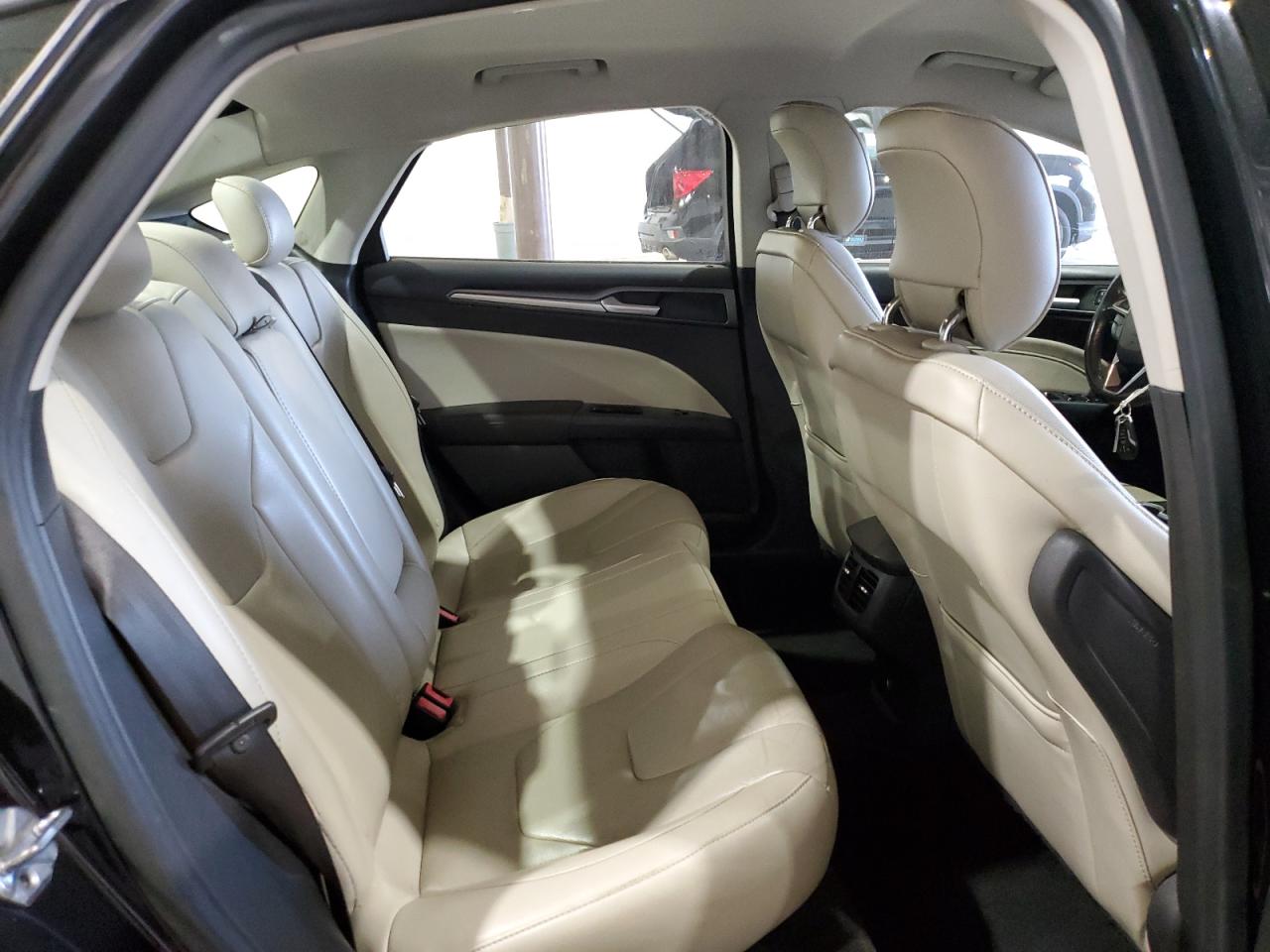 2014 Ford Fusion - Image 10