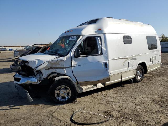 2009 Ford Econoline E350 Super Duty Van продається в Bakersfield, CA - Front End