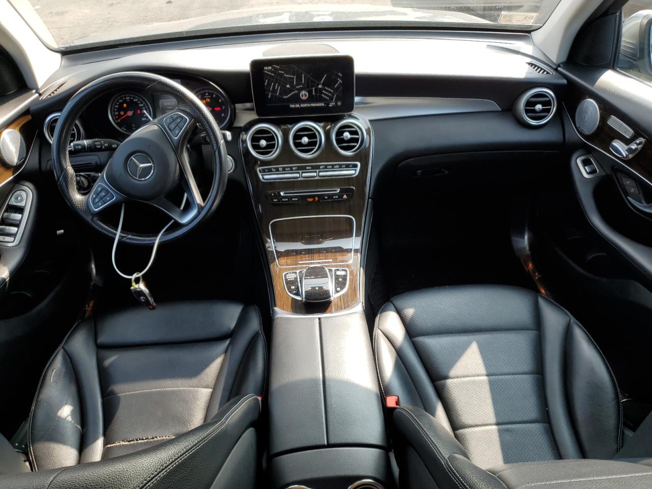 2016 Mercedes-Benz GLC - Image 8
