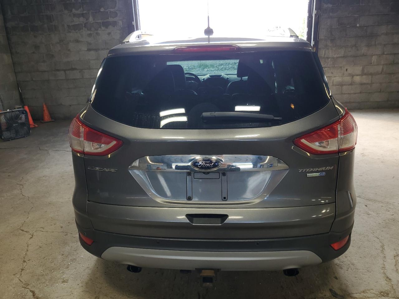 1FMCU9J94EUA57476 2014 Ford Escape Titanium