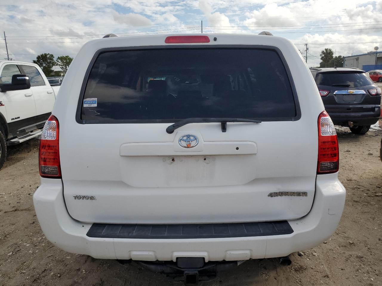 2006 Toyota 4Runner Limited VIN: JTEZT17R268008986 Lot: 73749984