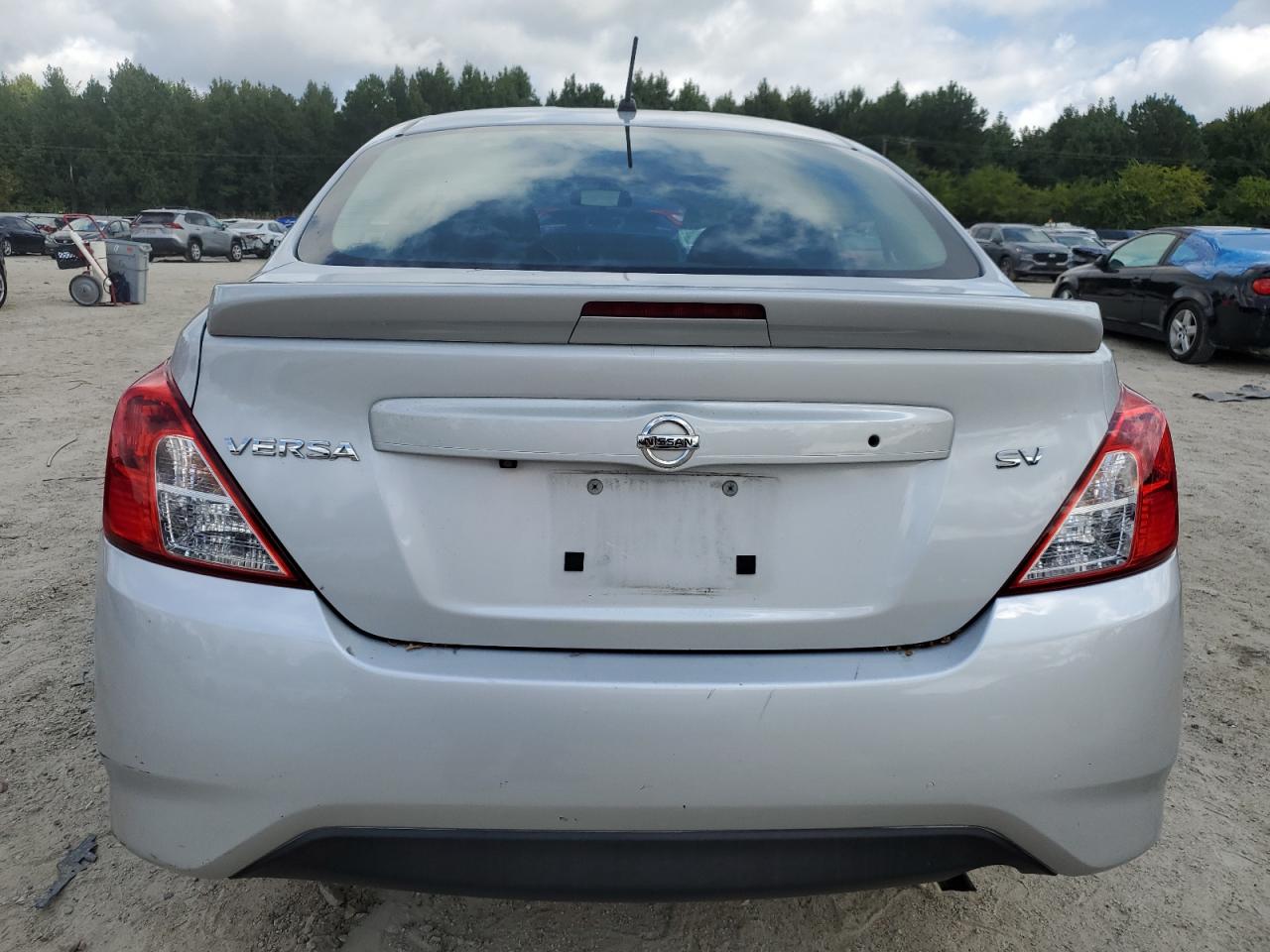 2019 Nissan Versa S VIN: 3N1CN7AP0KL855714 Lot: 72257374