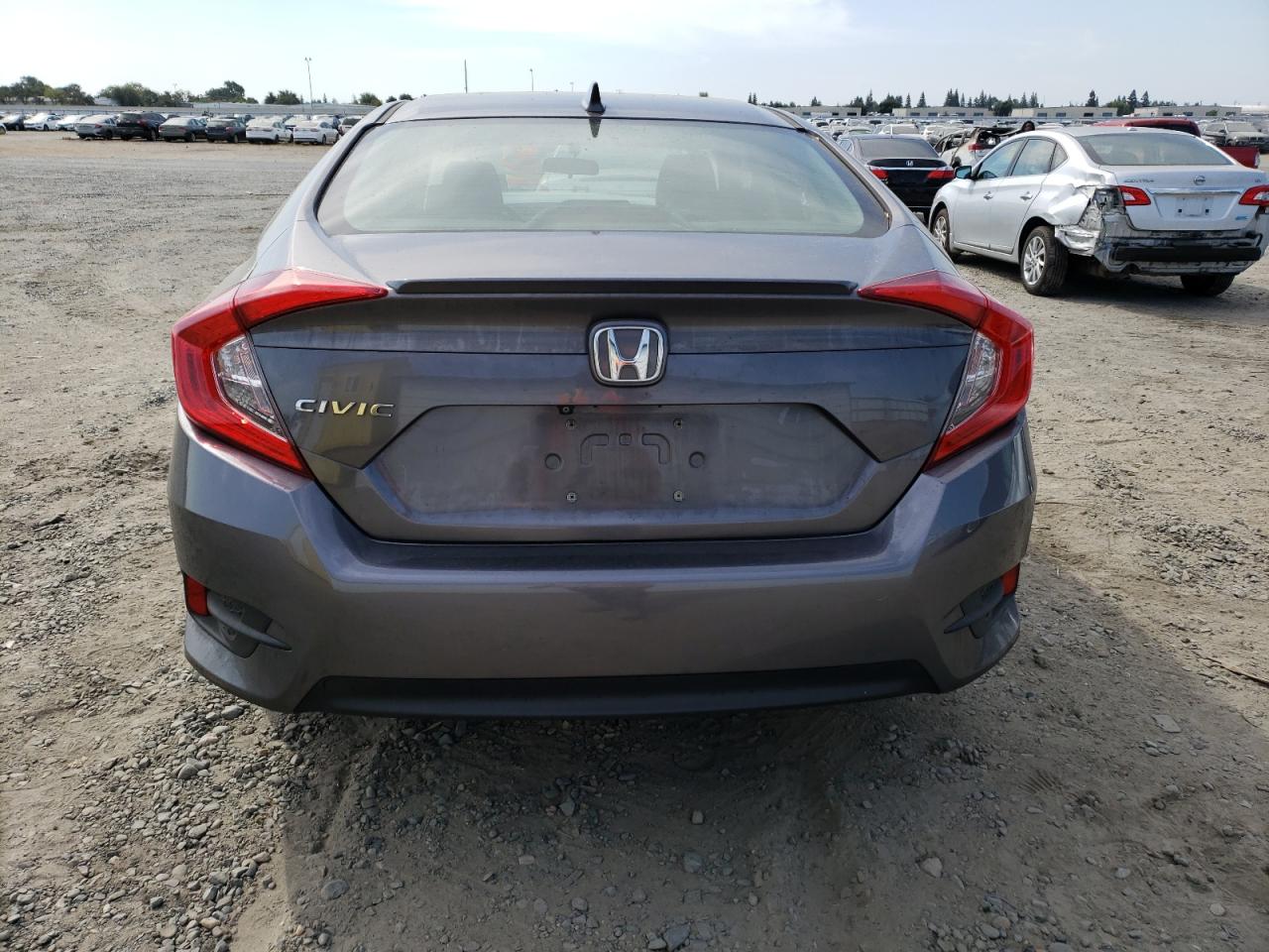 2018 Honda Civic Ex VIN: JHMFC1F36JX011181 Lot: 71880114