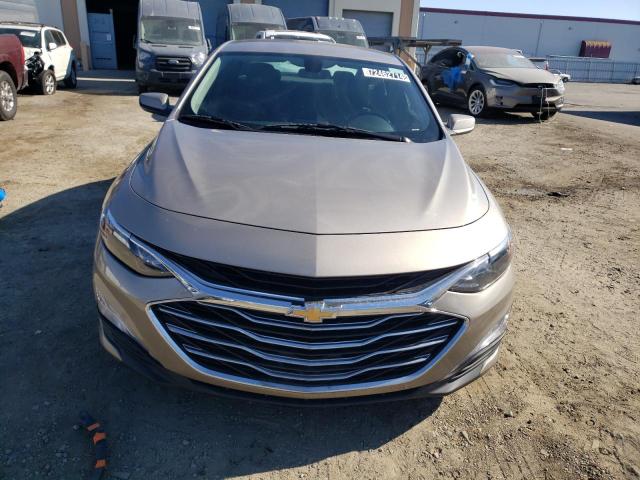 1G1ZD5ST2NF153041 Chevrolet Malibu LT 5