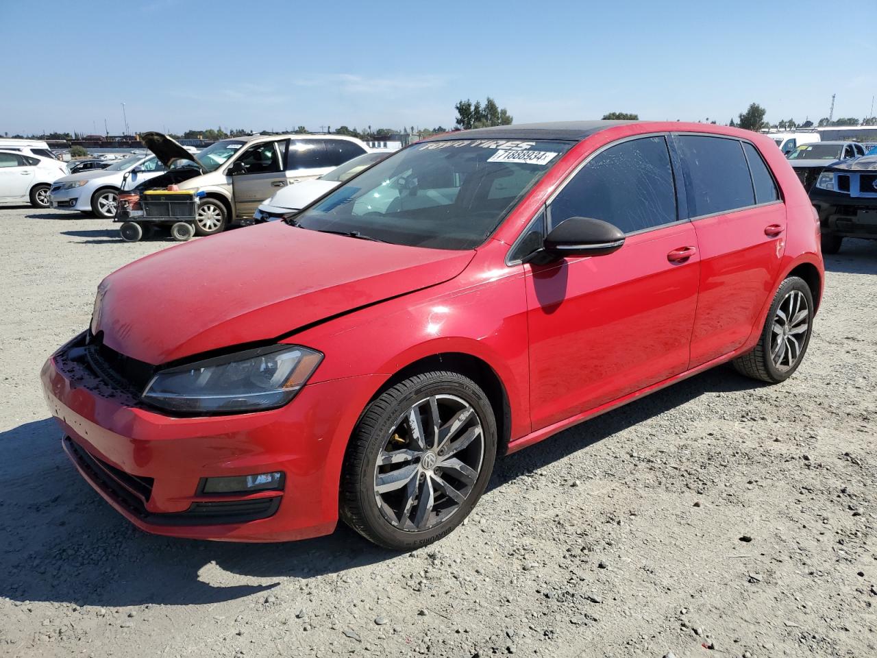 3VW217AU3GM047012 2016 VOLKSWAGEN GOLF - Image 1