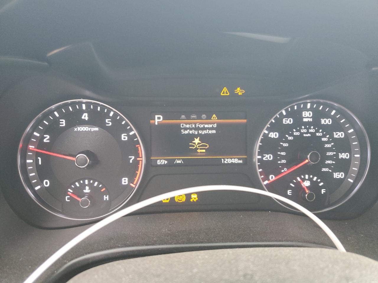 2024 Kia Forte - Image 9