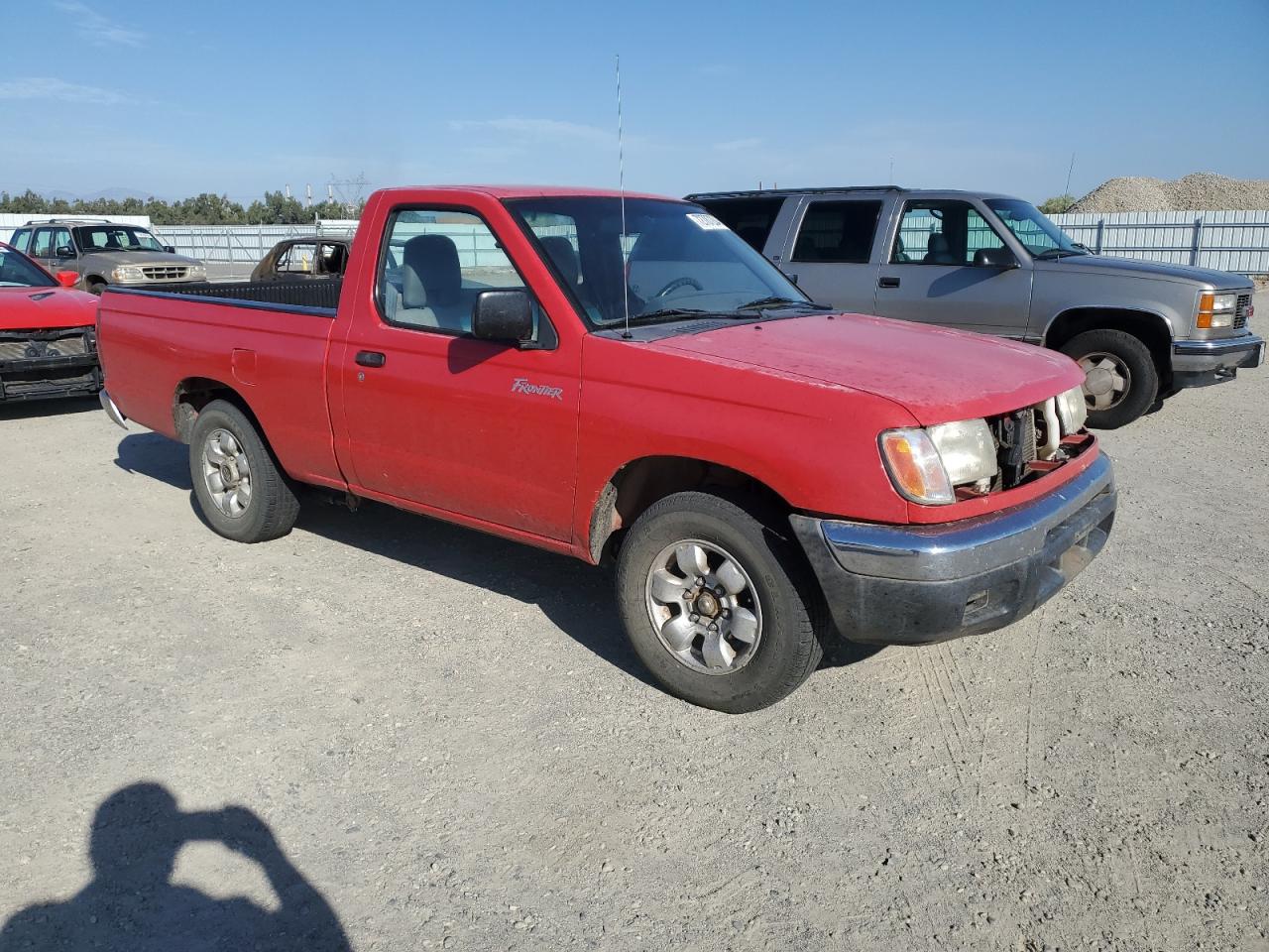 1998 Nissan Navara (Frontier) - Image 4