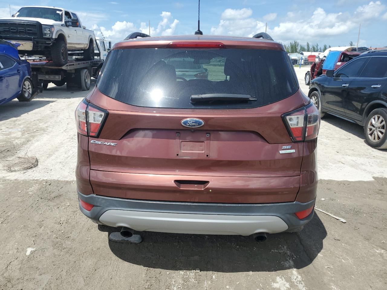 2018 Ford Escape Se VIN: 1FMCU0GD2JUA02087 Lot: 70383684