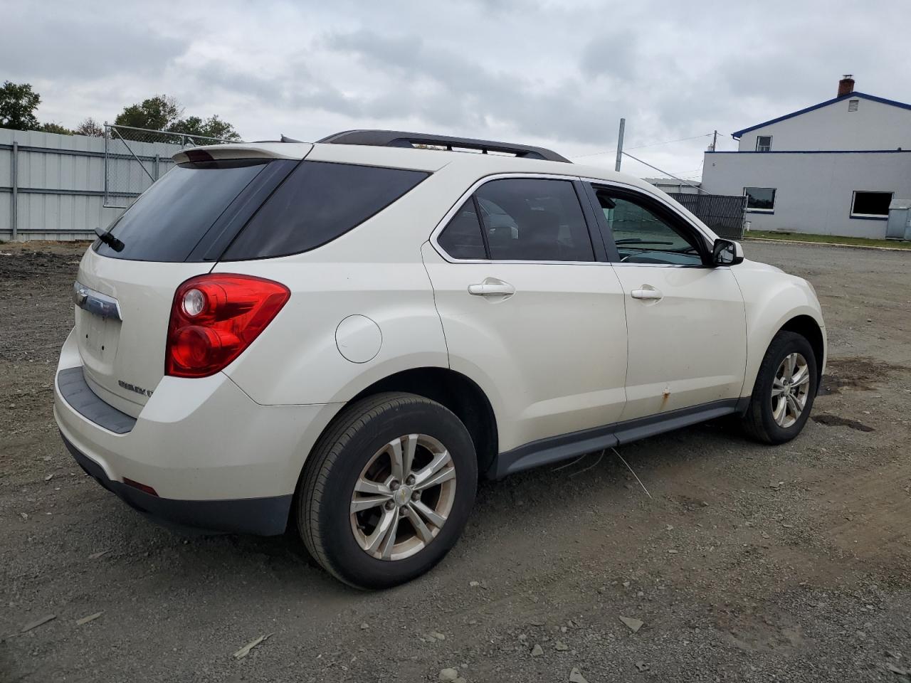 VIN 1GNFLEEKXDZ123077 2013 CHEVROLET EQUINOX no.3