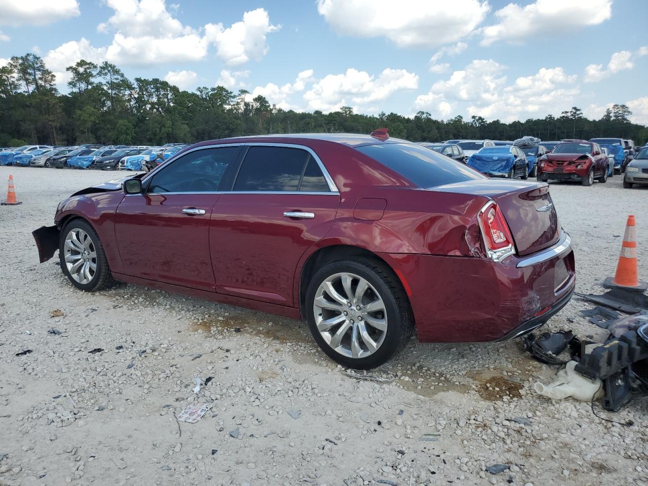 2018 Chrysler 300 - Image 2