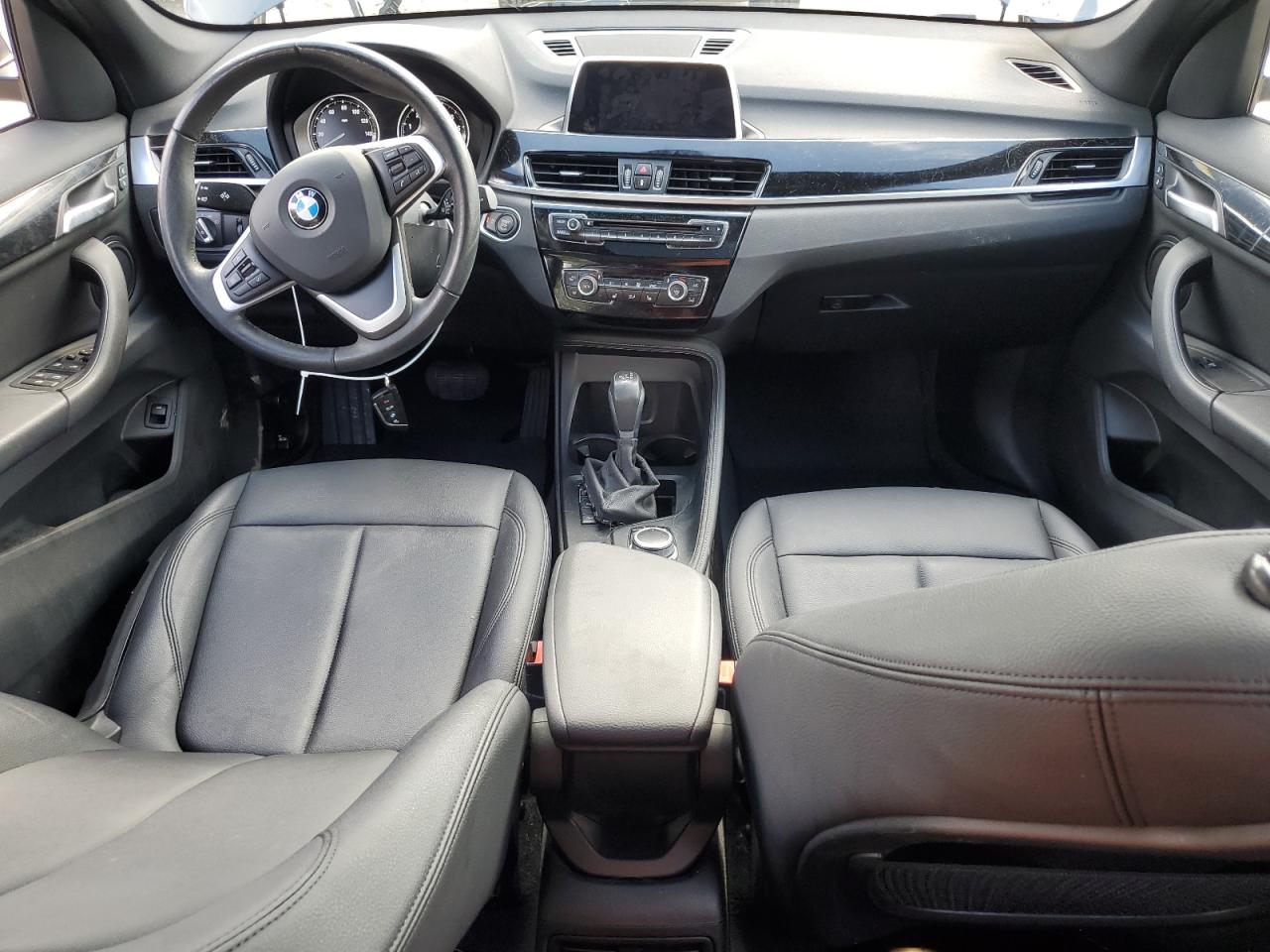 WBXHT3C5XK3H34011 2019 BMW X1 xDrive28I