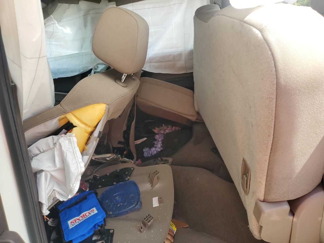 2014 Chevrolet Silverado - Image 10