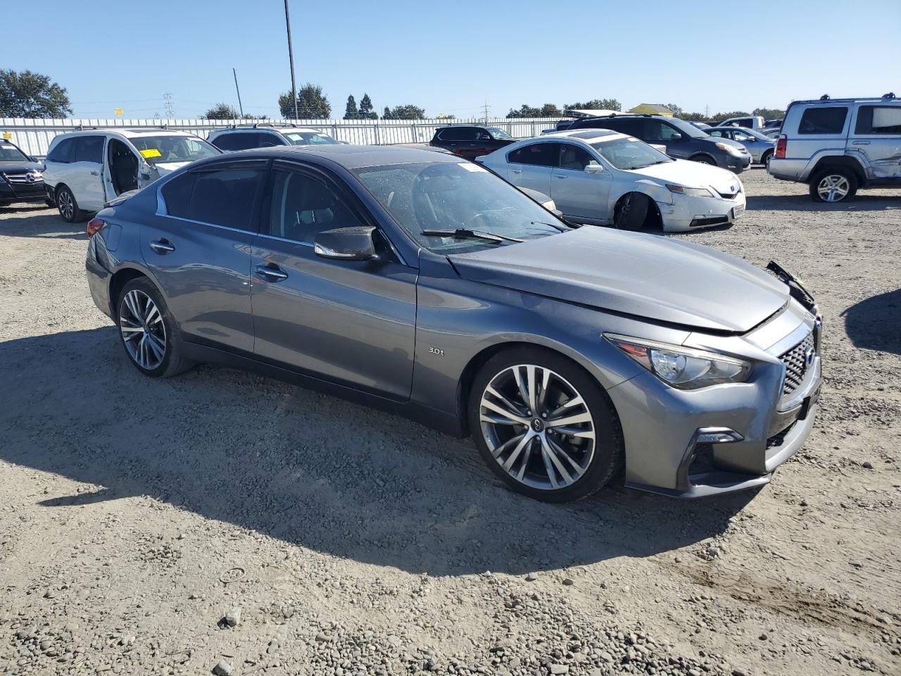 VIN JN1EV7AR3JM433158 2018 INFINITI Q50 no.4