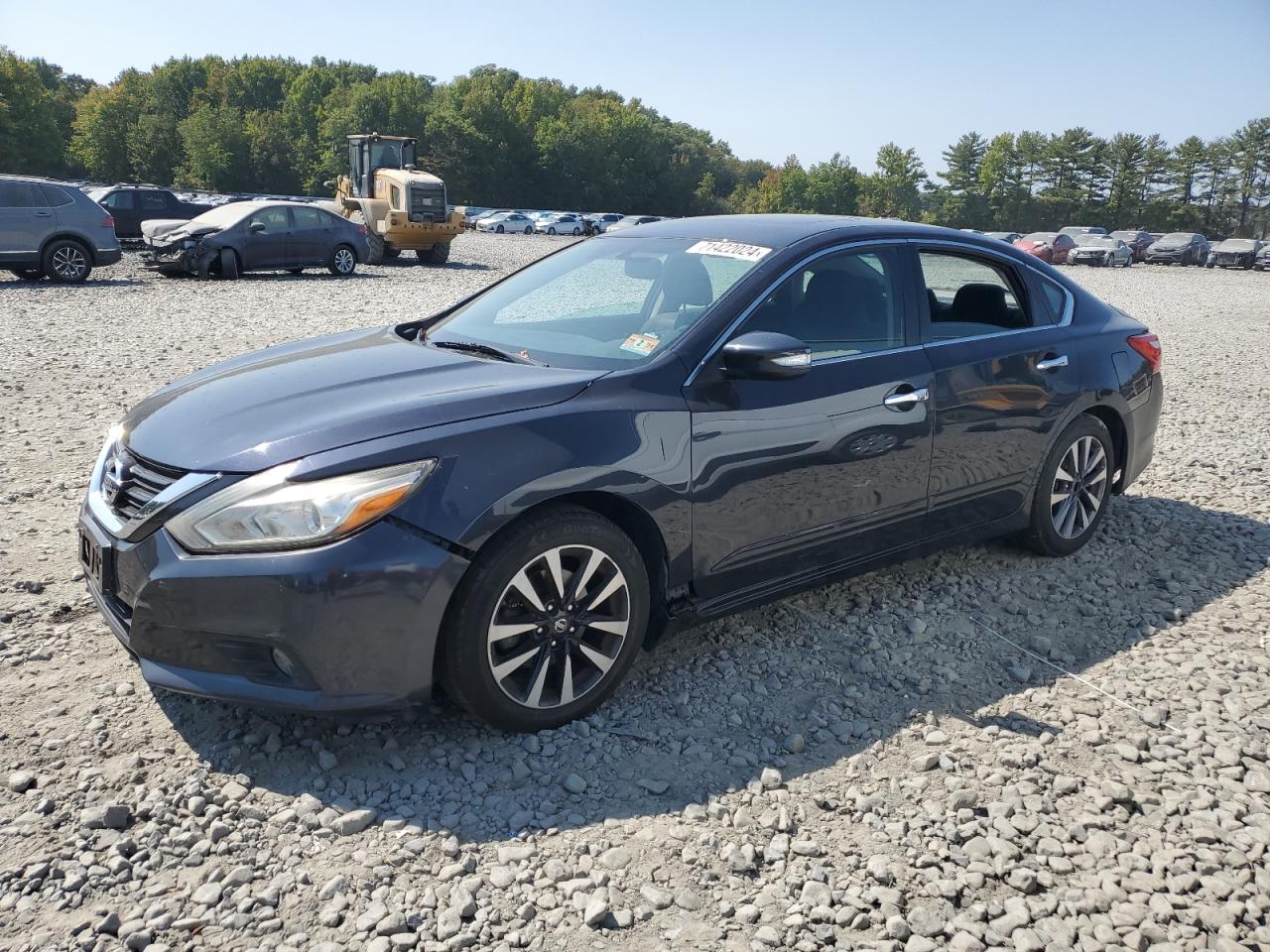 1N4AL3AP3HC266752 2017 NISSAN ALTIMA - Image 1