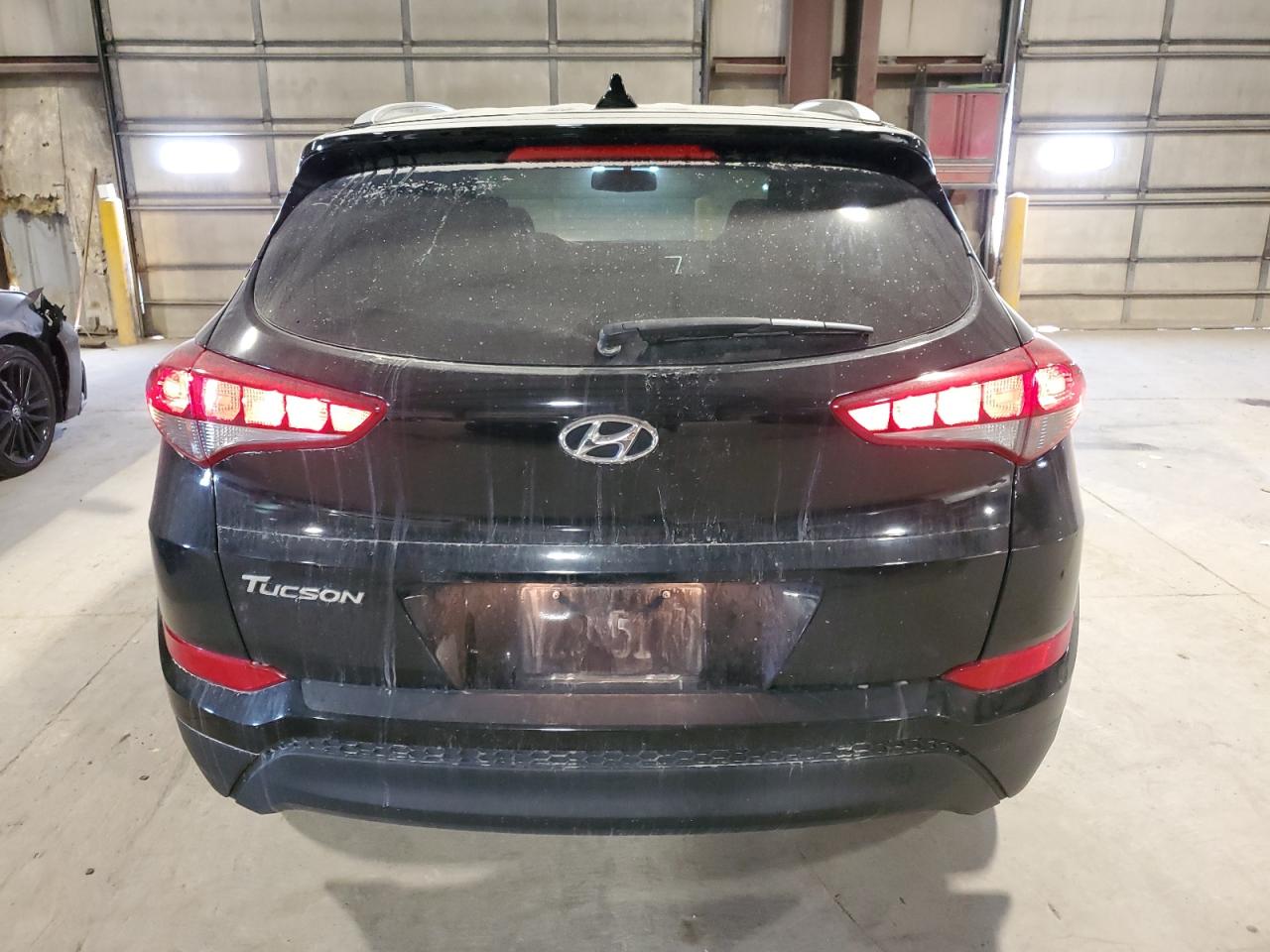 KM8J33A4XHU479414 2017 Hyundai Tucson Limited