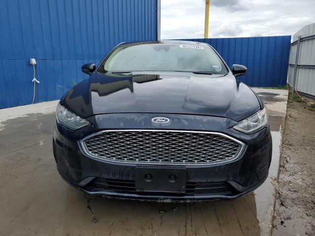 3FA6P0HD5LR235663 Ford Fusion SE 5