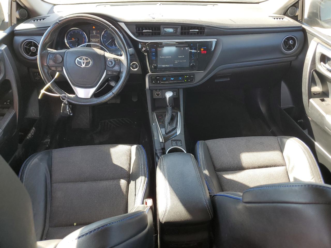 2019 Toyota Corolla L VIN: 5YFBURHE9KP901555 Lot: 73026184