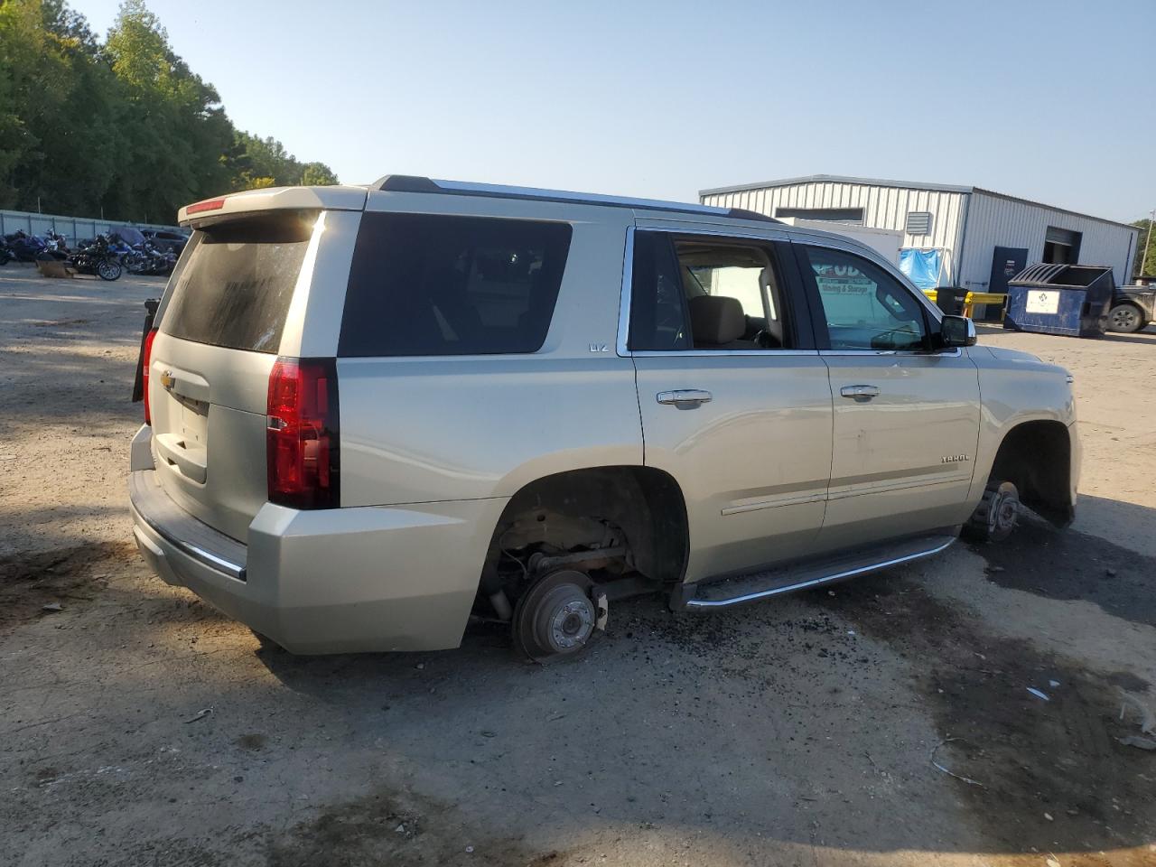 2016 Chevrolet Tahoe - Image 3