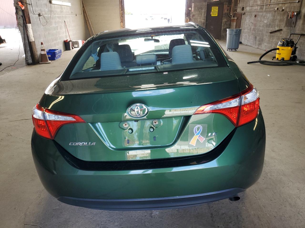 2015 Toyota Corolla L VIN: 2T1BURHE0FC284679 Lot: 73843624