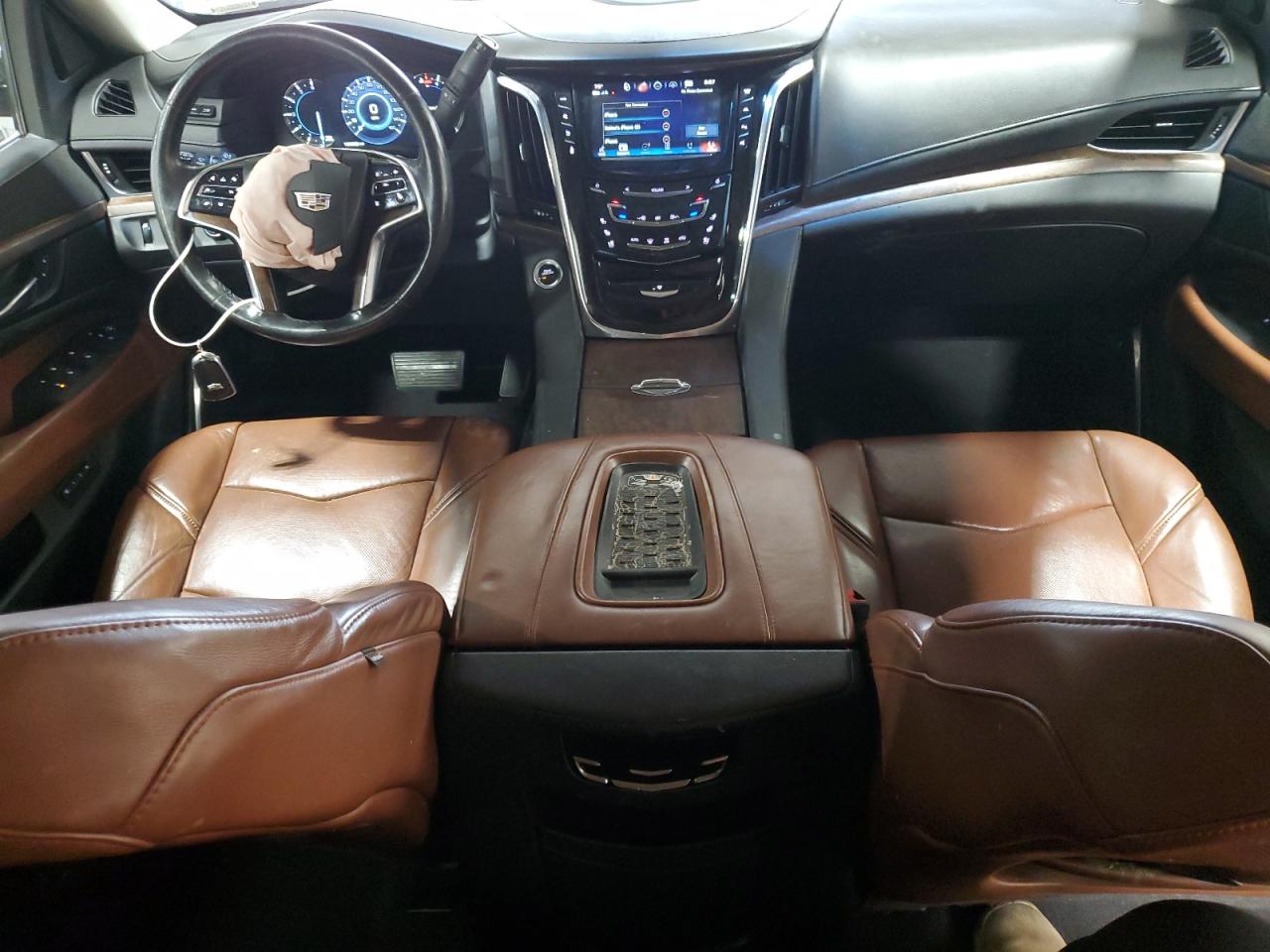 1GYS4BKJ5HR167177 2017 Cadillac Escalade Luxury