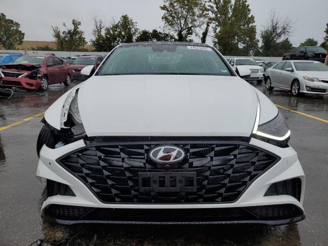  HYUNDAI SONATA 2022 Белый