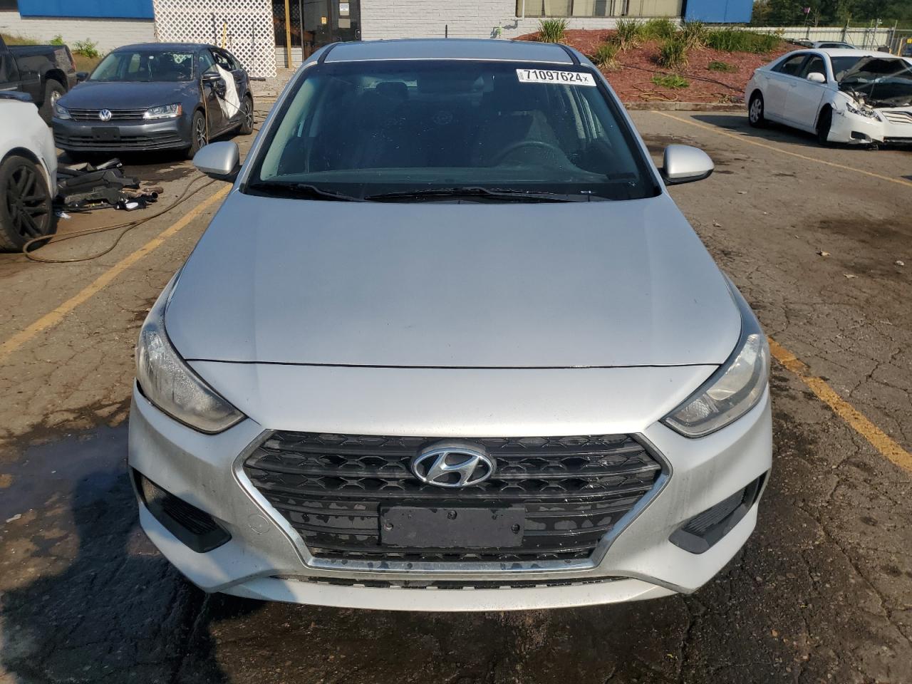 2018 Hyundai Accent - Image 5