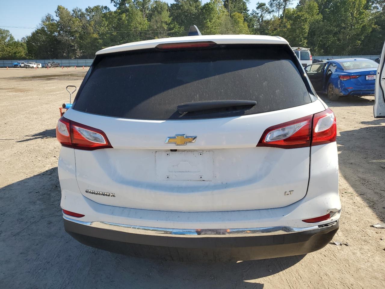 3GNAXJEV1JL411929 2018 Chevrolet Equinox Lt