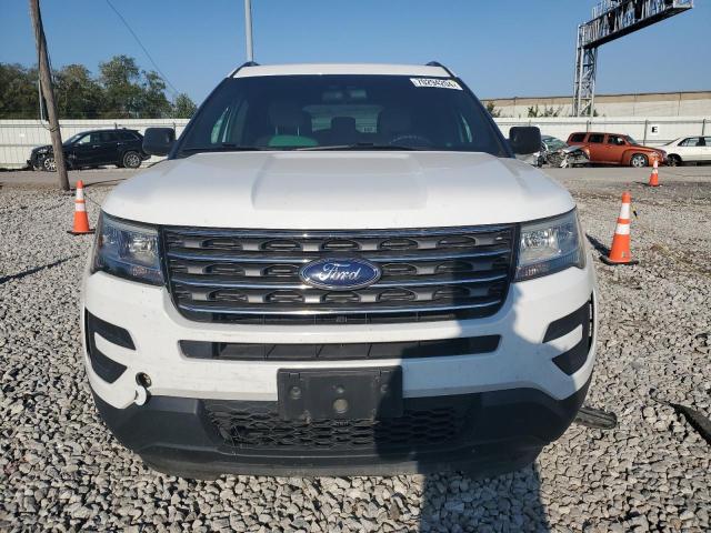 Parquets FORD EXPLORER 2017 Biały