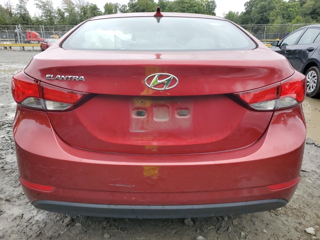 2014 Hyundai Elantra Se VIN: 5NPDH4AE8EH531288 Lot: 72241754