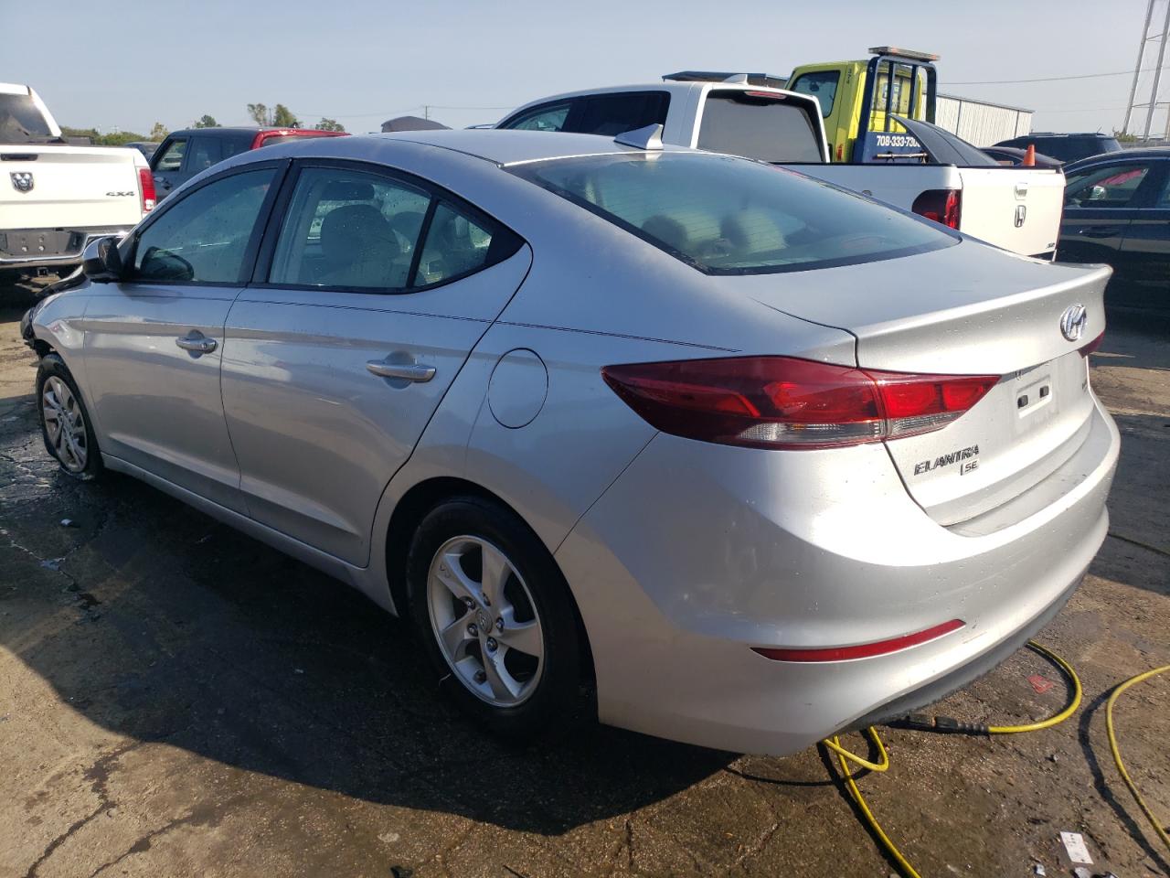 KMHD74LF3HU374252 2017 Hyundai Elantra Se