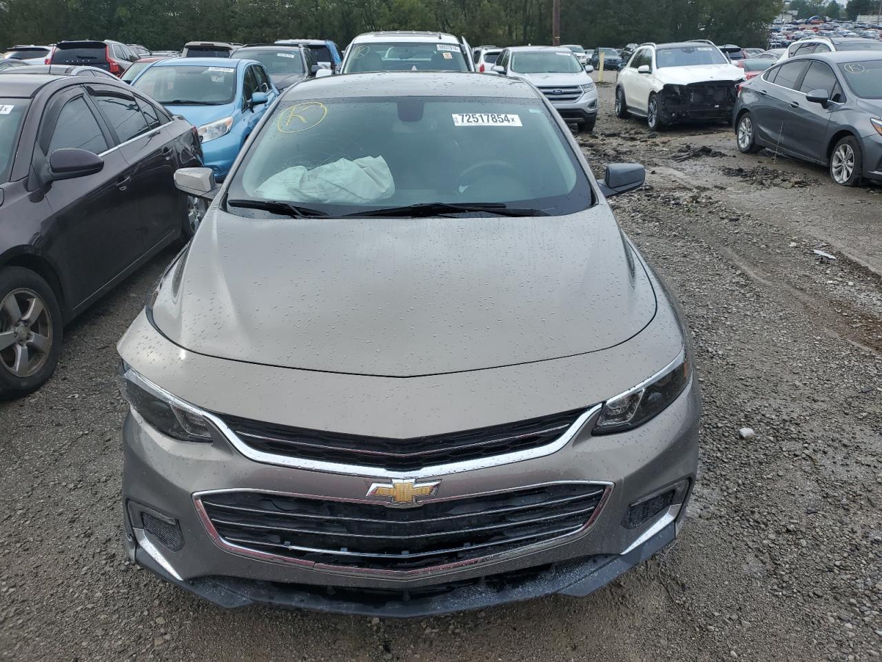 2017 Chevrolet Malibu - Image 5