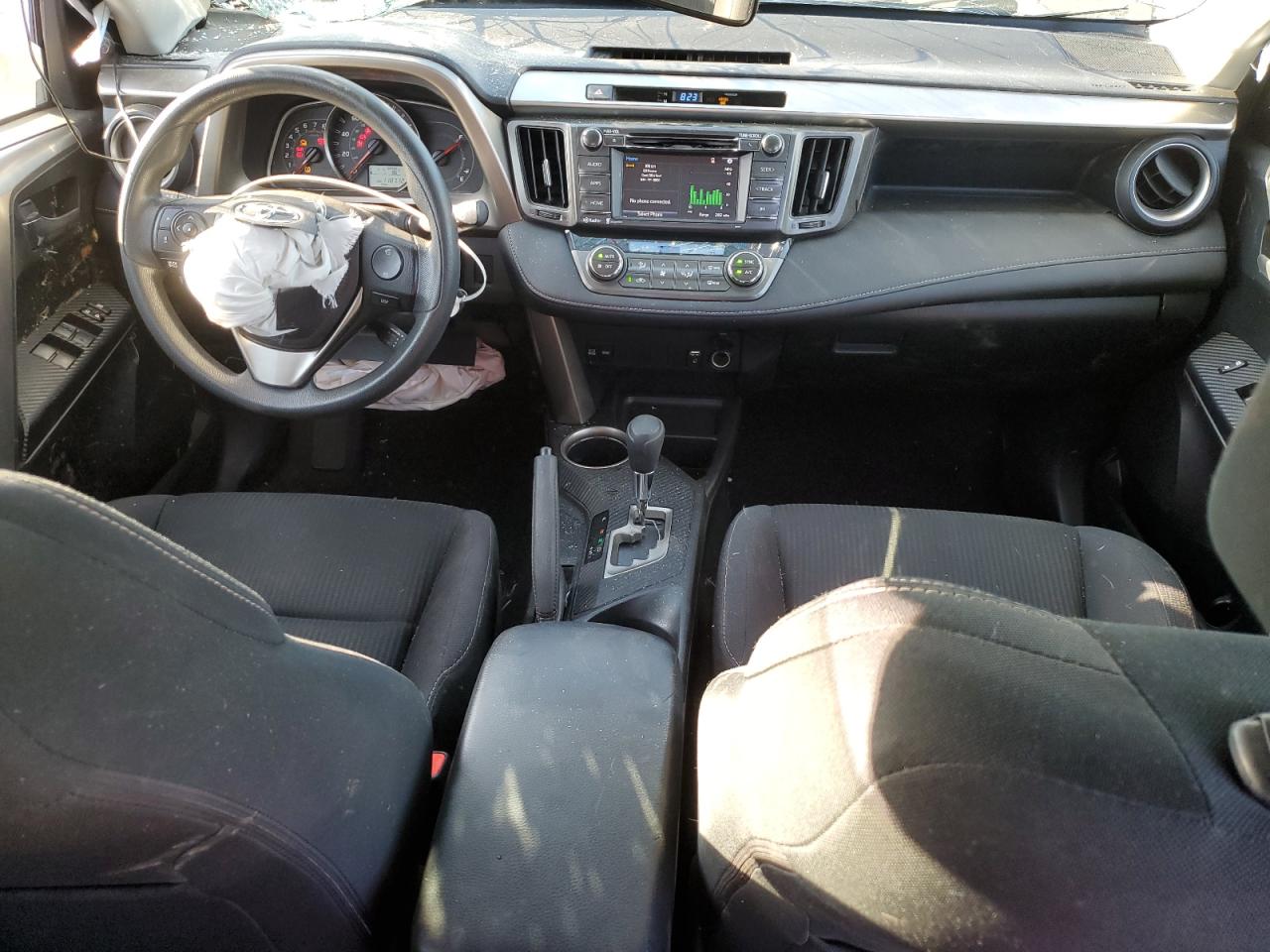 2015 Toyota RAV 4 - Image 8