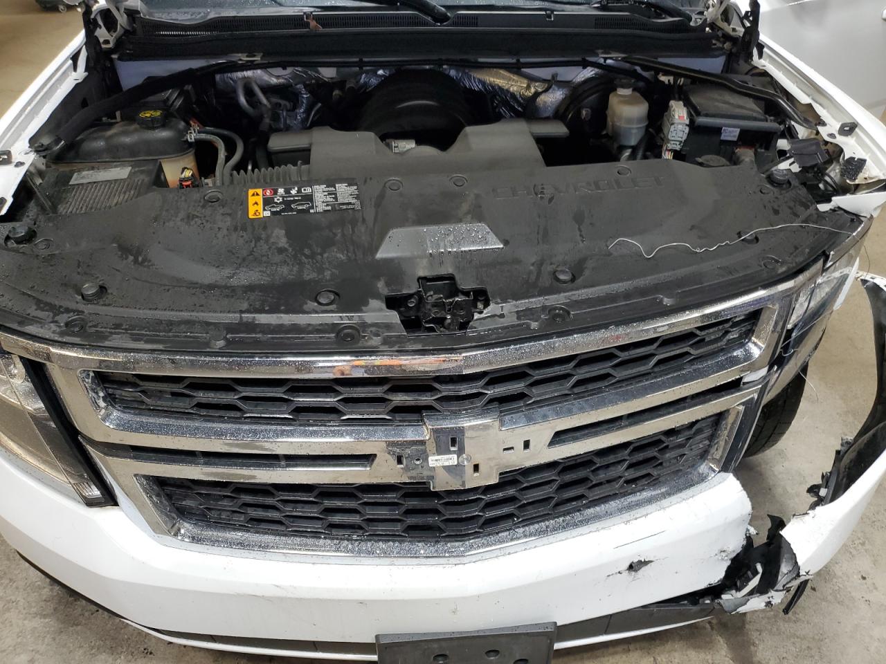 1GNSKHKC5HR234674 2017 Chevrolet Suburban K1500 Lt