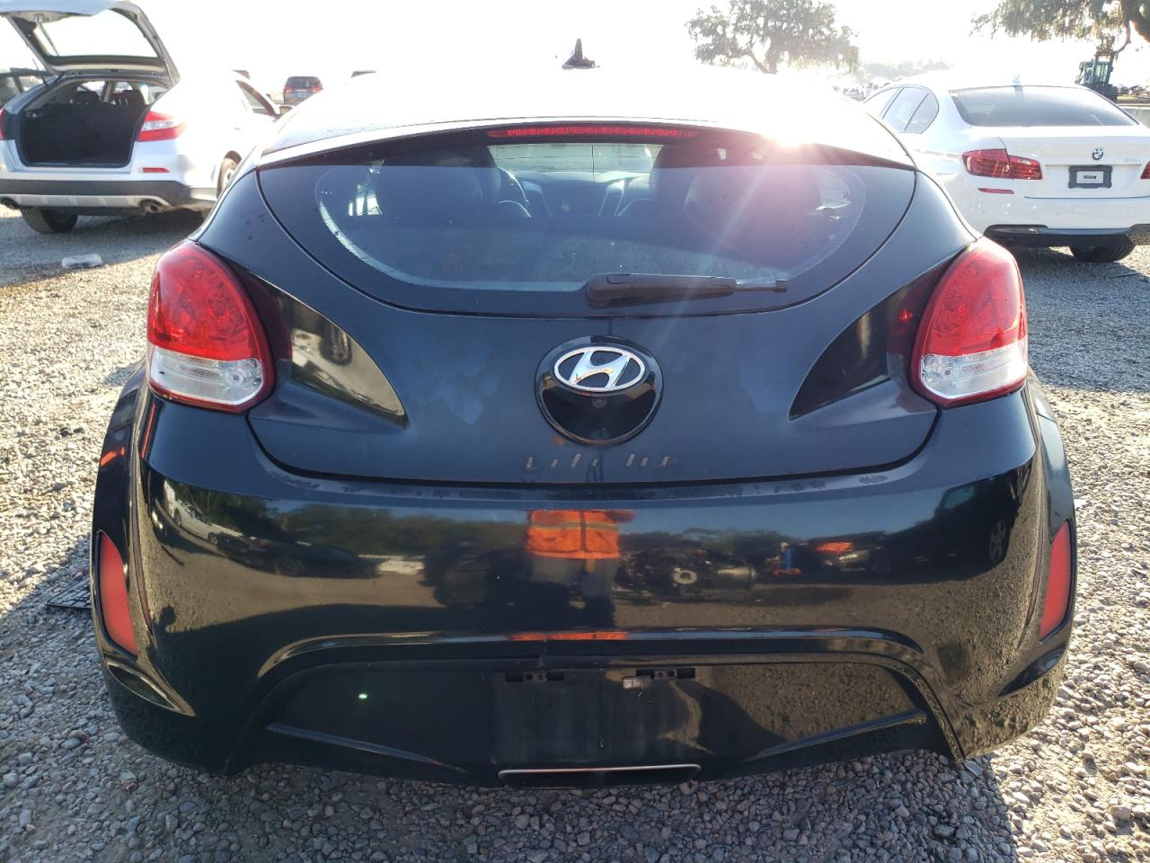 2016 Hyundai Veloster VIN: KMHTC6AD0GU253584 Lot: 72979804