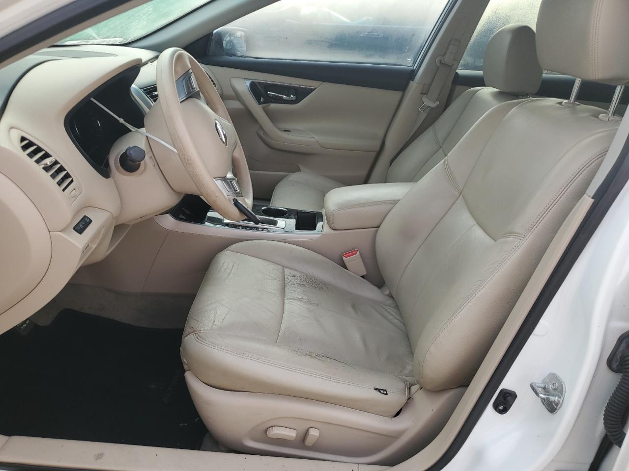 1N4AL3AP0EC415680 2014 Nissan Altima 2.5