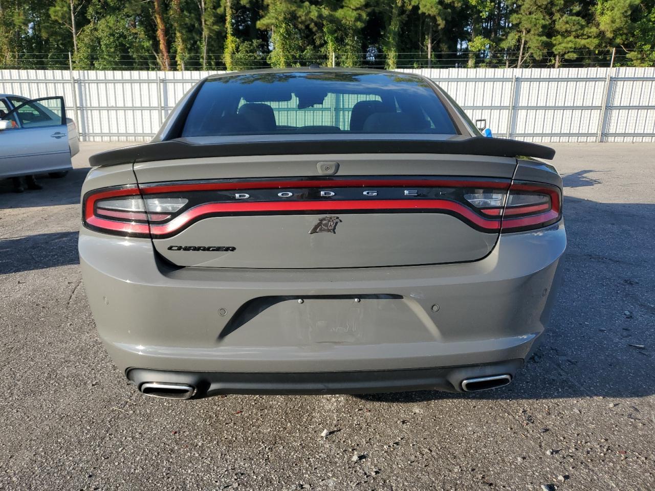 2018 Dodge Charger - Image 6