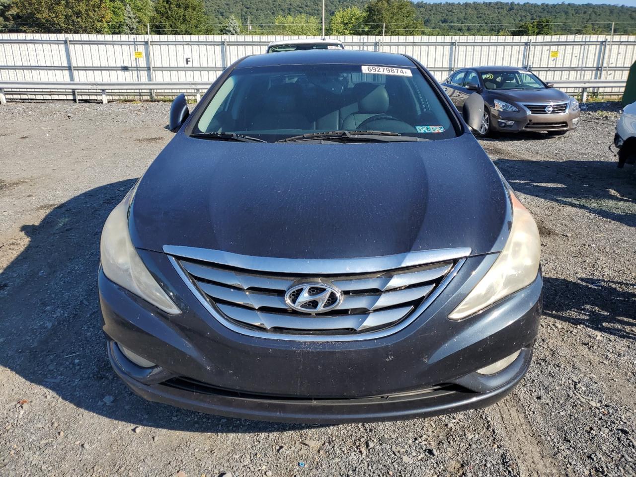 5NPEC4AB5BH274868 2011 Hyundai Sonata Se