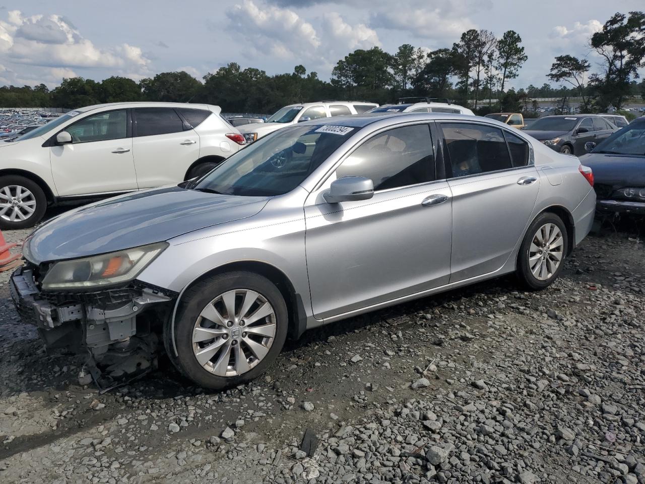 VIN 1HGCR3F87DA032897 2013 HONDA ACCORD no.1