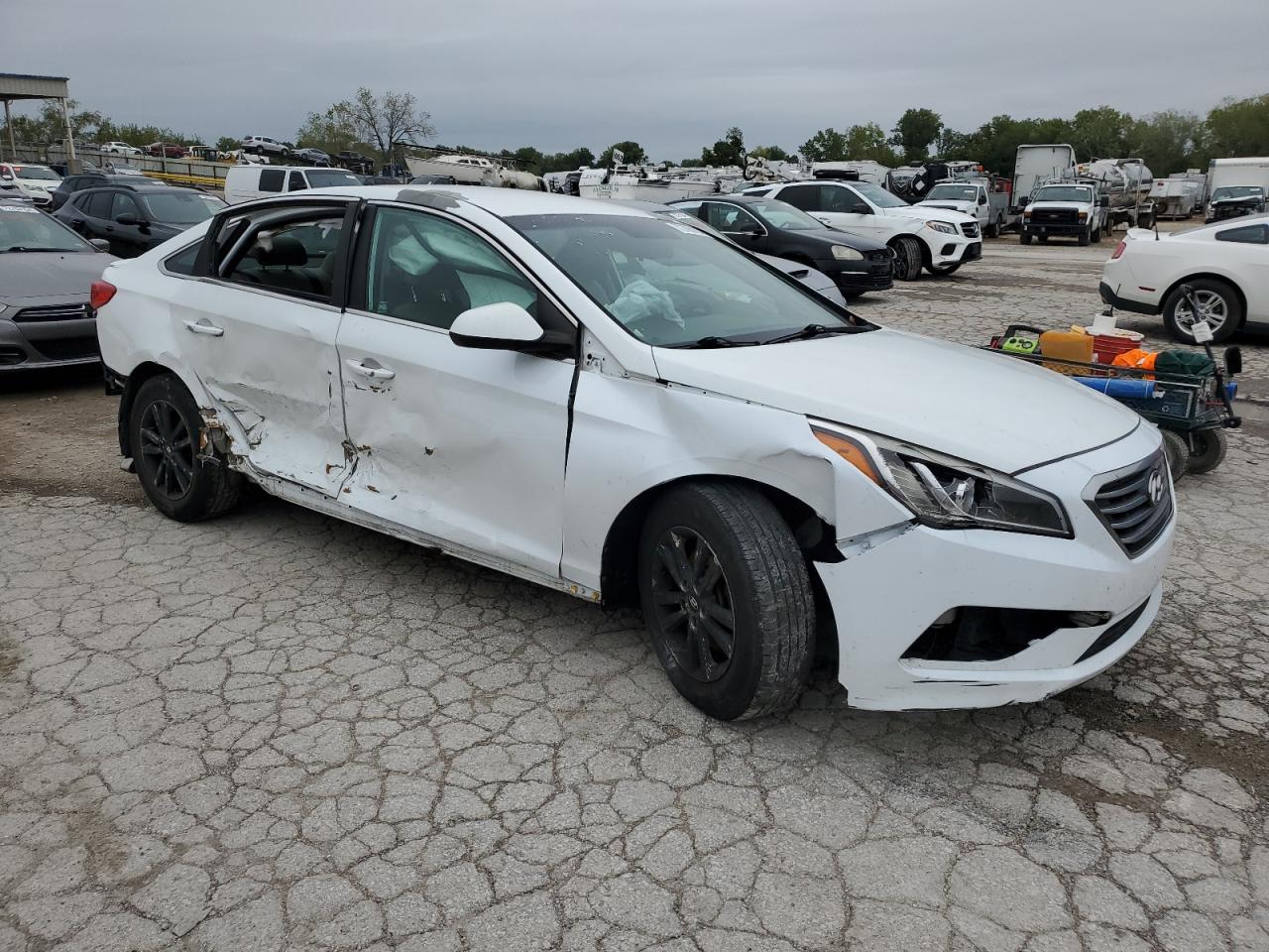 2016 Hyundai Sonata Se VIN: 5NPE24AF6GH373339 Lot: 72766194