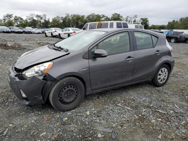 2014 Toyota Prius C 