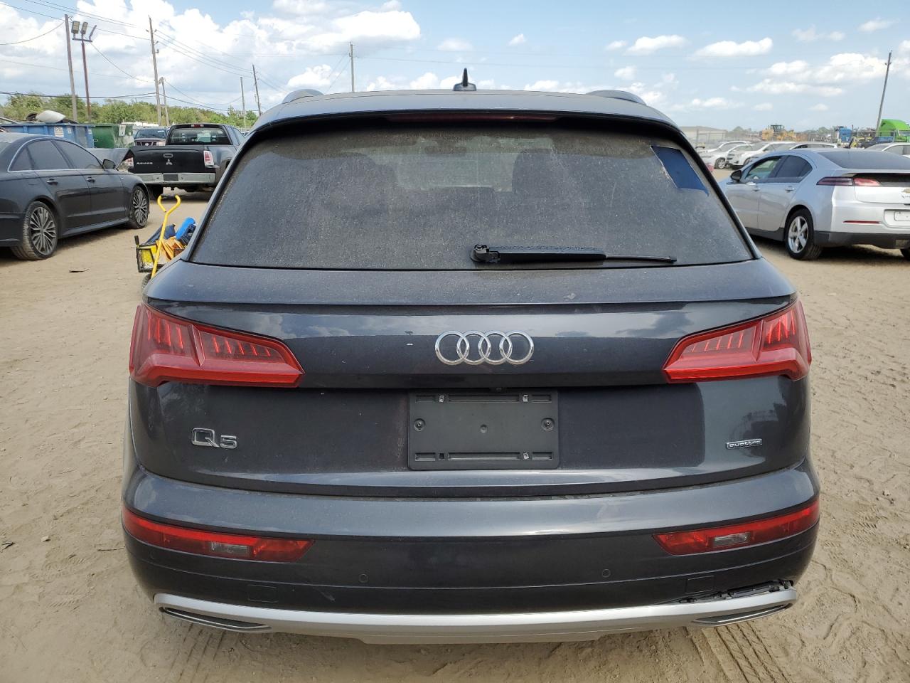 2020 Audi Q5 Premium VIN: WA1ANAFY1L2023413 Lot: 73053384