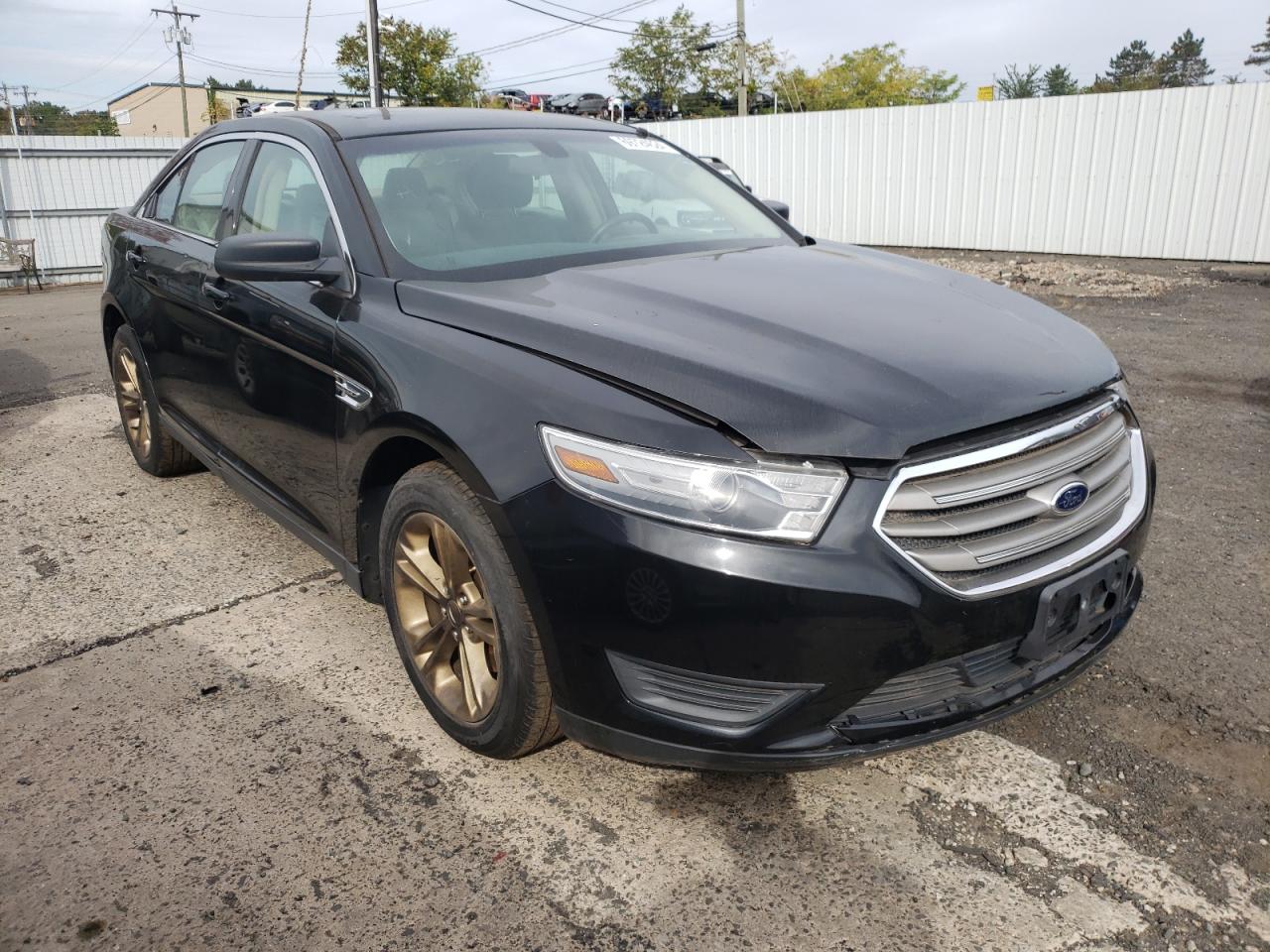 VIN 1FAHP2D83DG235618 2013 FORD TAURUS no.4