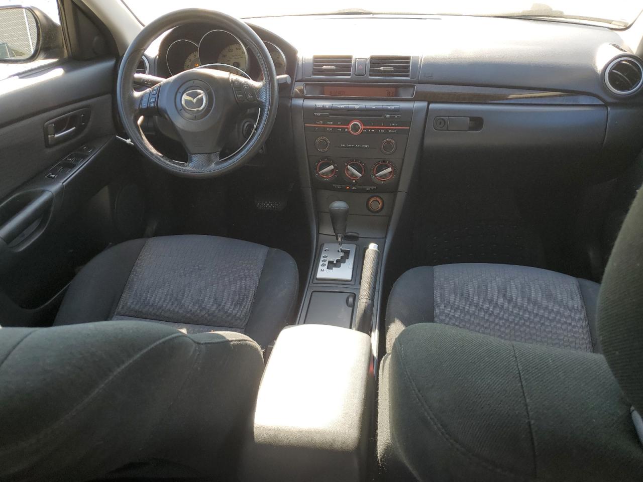 JM1BK32F571725779 2007 Mazda 3 I